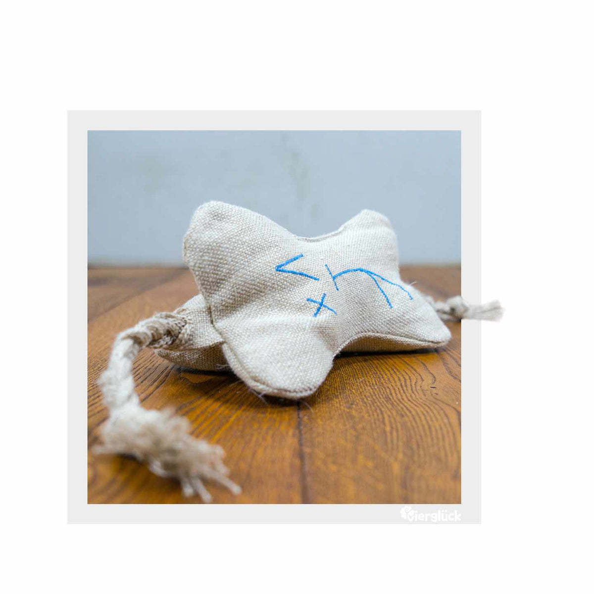 Vierglück Hunde Kuscheltier No.2 - "Knochen mit Zopf"